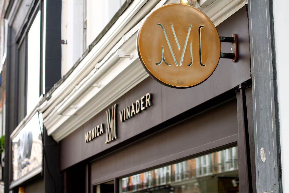 Developing a Jewelry Logo