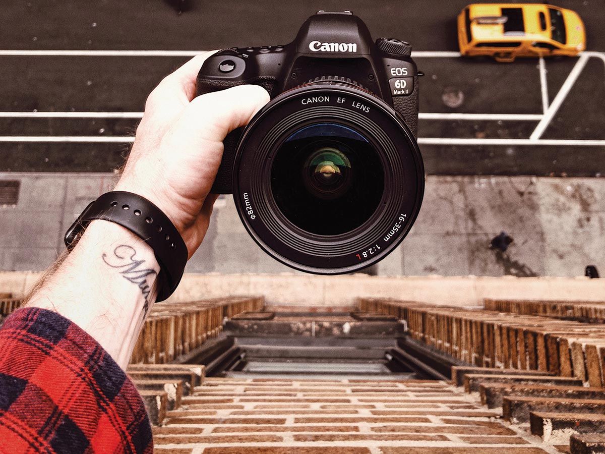 The Famous Canon Logo: Origin and Evolution