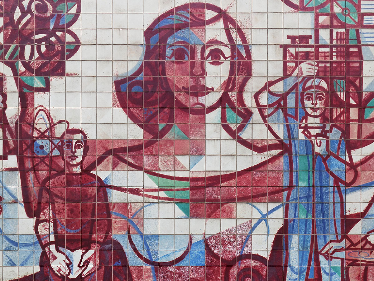 Top 10 Mosaic Logo Designs